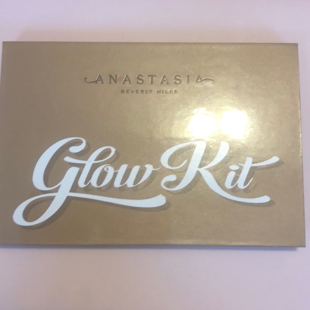 Anastasia Beverly Hills Highlighter